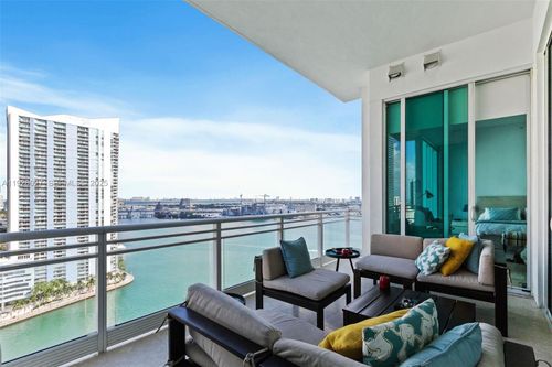 apt-2002-900 Brickell Key Blvd, Miami, FL, 33131-3745 | Card Image