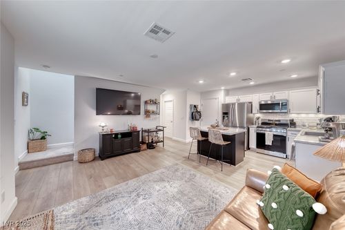 719 Pickled Pepper Pl, Henderson, NV, 89011-5511 | Card Image