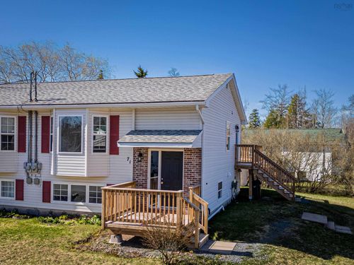 71 Hemlock Drive, Elmsdale, NS, B2S1B6 | Card Image