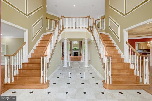 40870 Beechnut Rd, LEESBURG, VA, 20175-7030 | Card Image