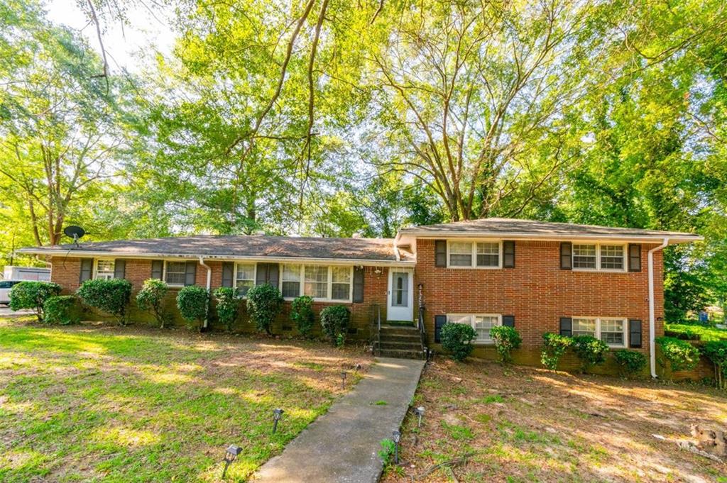 Pine View Ter, Riverdale, GA 30296