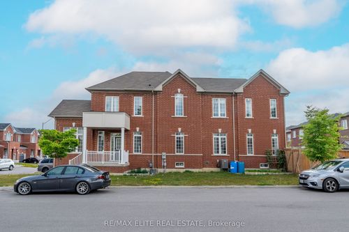 32 Titan Trail, Markham, ON, L3S0E2 | Card Image