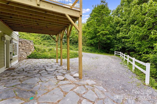 9 Gazebo Trl, Condo with 3 bedrooms, 2 bathrooms and null parking in Clyde NC | Image 36