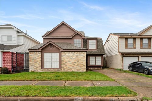 6422 Chatham Island Ln, Houston, TX, 77035-3973 | Card Image