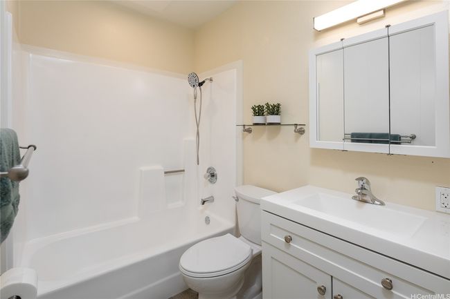 Totally refreshed bathroom! | Image 11