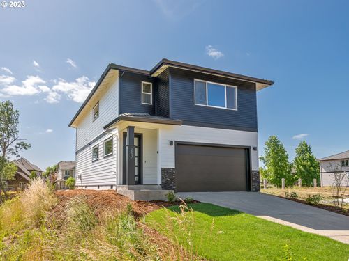 267 Sunday Dr, Creswell, OR, 97426-9611 | Card Image