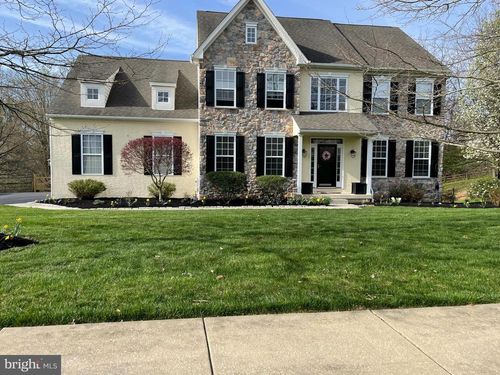 157 Bridle Path Ln, COATESVILLE, PA, 19320-4545 | Card Image