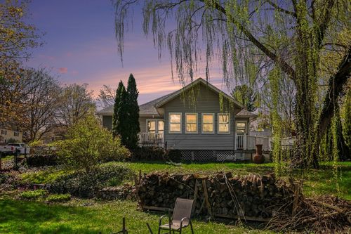 326 W Chart Street, Plainwell, MI, 49080 | Card Image
