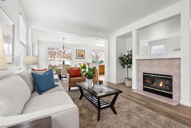 313 Upton Pyne Dr, House other with 2 bedrooms, 2 bathrooms and 2 parking in Brentwood CA | Image 8
