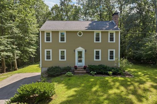 30 Lexington Dr, Hampstead, NH, 03841-2007 | Card Image