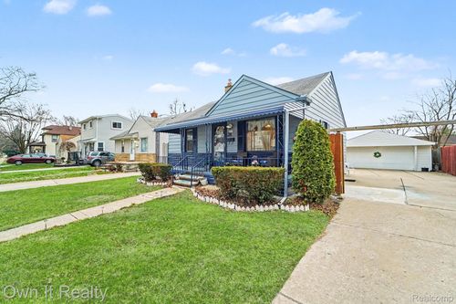 1647 Stewart Ave, Lincoln Park, MI, 48146-3552 | Card Image