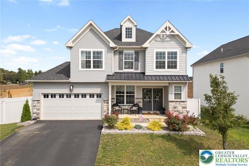 325 Kingsbarns Ln, NORTHAMPTON, PA, 18067-8722 | Card Image