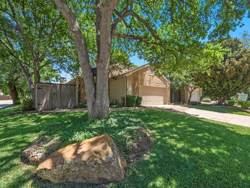 4101 Rush Cir, Addison, TX, 75001-3155 | Card Image