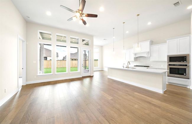 12406 Drifting Oakwood Ln, House other with 4 bedrooms, 3 bathrooms and 3 parking in Cypress TX | Image 20