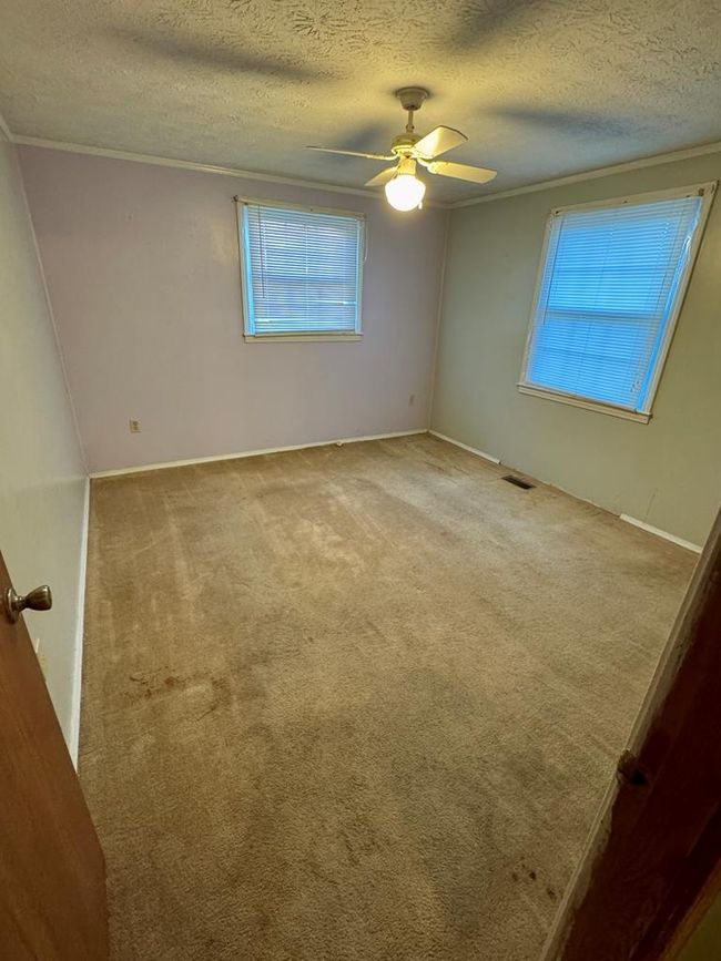 115 Kennedy Dr, House other with 5 bedrooms, 3 bathrooms and null parking in Pounding Mill VA | Image 14
