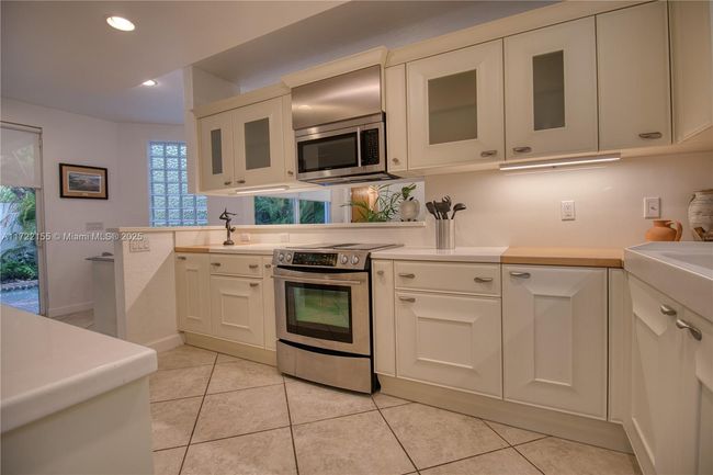 2200 Lincoln Ave, House other with 3 bedrooms, 3 bathrooms and null parking in Coconut Grove FL | Image 9