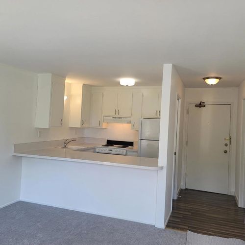 120-1614 Hudson St, Redwood City, CA, 94062-1920 | Card Image