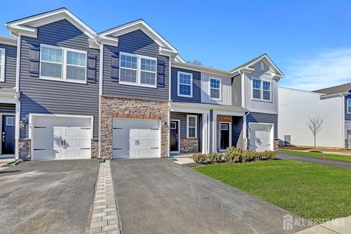 41 Alexander Way, WESTAMPTON, NJ, 08060-5422 | Card Image