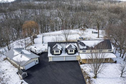 N8825 Fawn Meadow Lane, Holland, WI, 54636 | Card Image