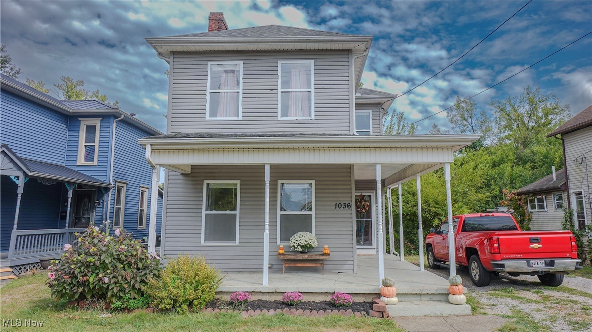 Blue Ave, Zanesville, OH 43701