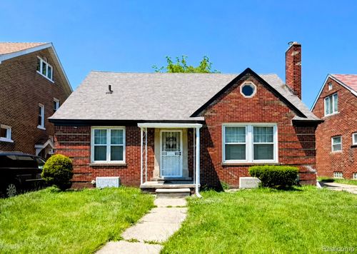 8573 E Outer Dr, Detroit, MI, 48213-1419 | Card Image