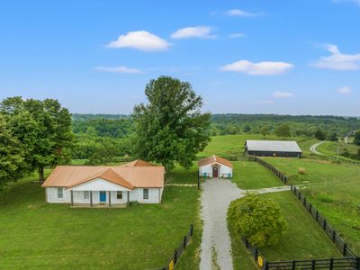 951 Perry Rogers Road, House other with 3 bedrooms, 2 bathrooms and null parking in Lancaster KY | Image 1