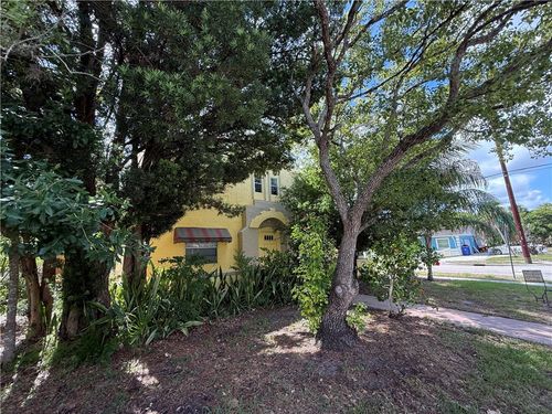 3-1904 20th Ave, Vero Beach, FL, 32960-0637 | Card Image