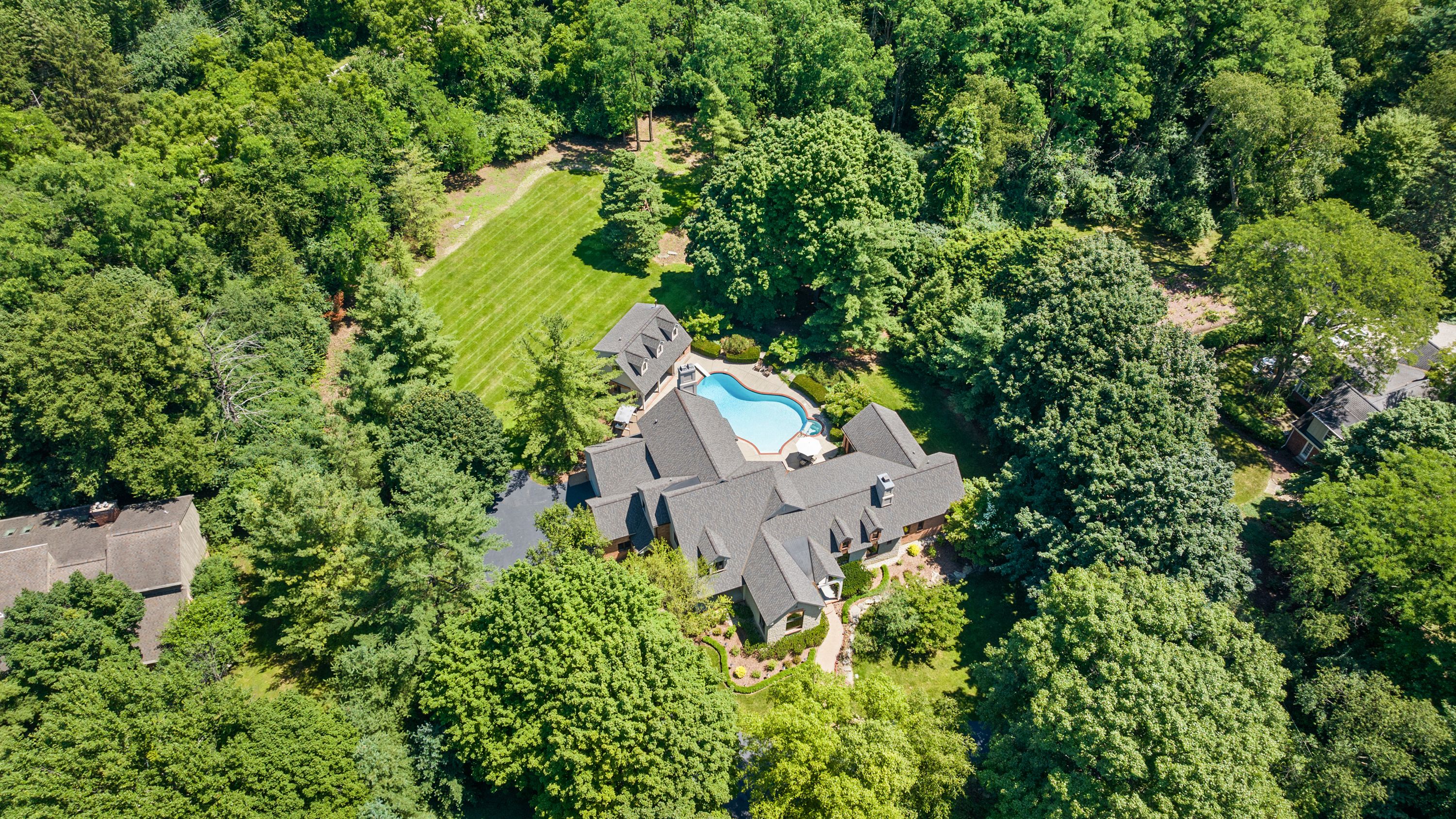 Bingham Ln, Bingham Farms, MI 48025