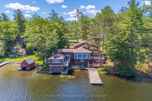 1062 Pine Lake Rd, Gravenhurst, ON, P1P0G1 | Card Image