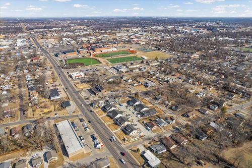 100-605 N 4th St, Columbia, MO, 65201 | Card Image