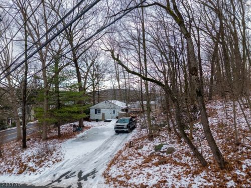 45 W Shawnee Trl, Wharton, NJ, 07885-2944 | Card Image