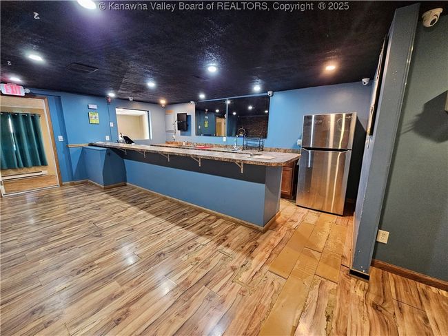 610 Cross Lanes Dr, Home with 0 bedrooms, 0 bathrooms and null parking in Nitro WV | Image 10