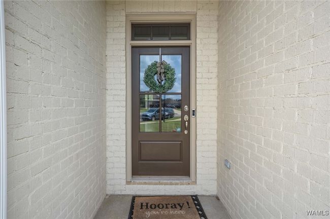 11210 Davis Pl, House other with 4 bedrooms, 3 bathrooms and null parking in Northport AL | Image 4