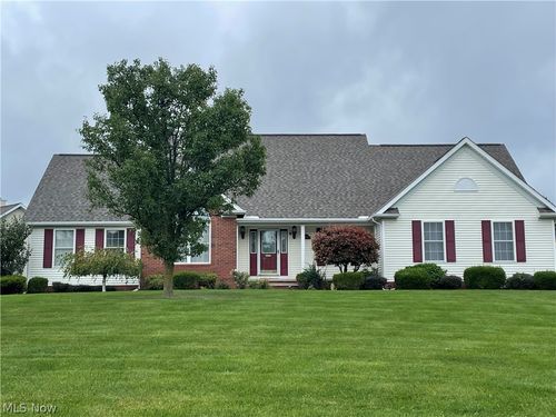 9940 Stone Hollow Rd, Concord Twp, OH, 44060-6862 | Card Image