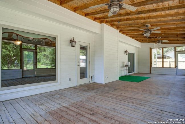 201 Cibolo Crossing Dr, House other with 3 bedrooms, 2 bathrooms and null parking in Boerne TX | Image 25