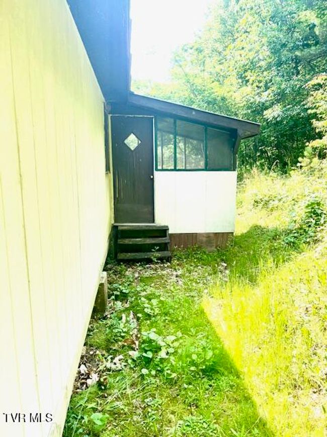 11616 Alfred Cox Dr, House other with 3 bedrooms, 1 bathrooms and null parking in Pound VA | Image 15