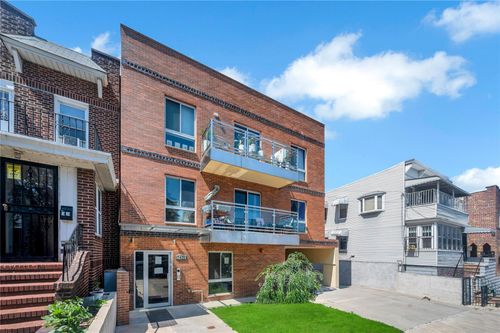2a-7425 43rd Ave, Elmhurst, NY, 11373-1806 | Card Image