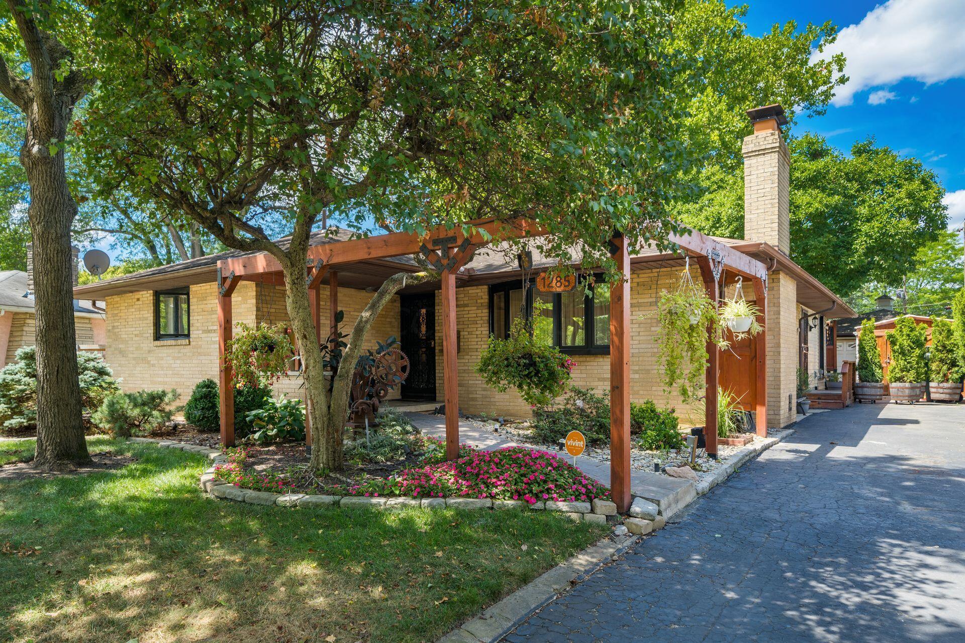 Hamlin Pl, Columbus, OH 43227