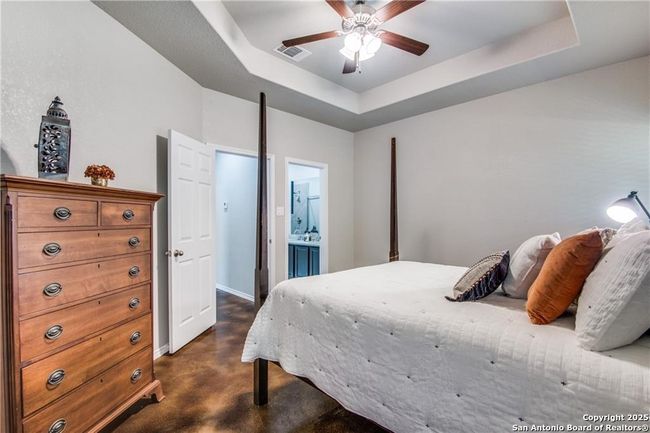 1114 Renee Way, Home with 3 bedrooms, 2 bathrooms and null parking in Seguin TX | Image 11