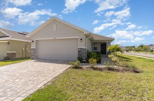 1029 Canfield Cir Se, Palm Bay, FL, 32909-1435 | Card Image