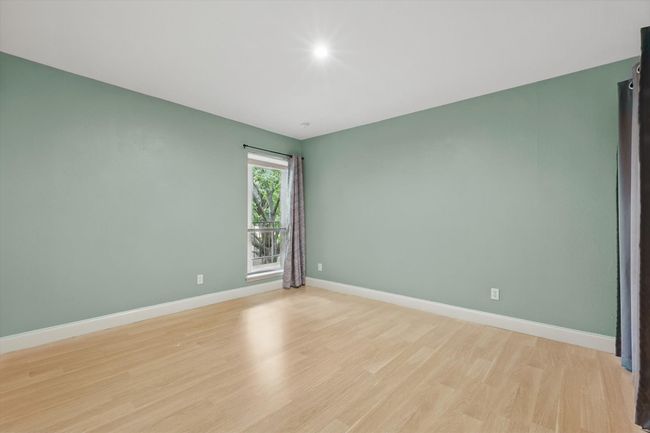 2nd bedroom | Image 27