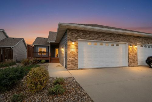 6608 S Bellwood Ave, Sioux Falls, SD, 57108-4004 | Card Image