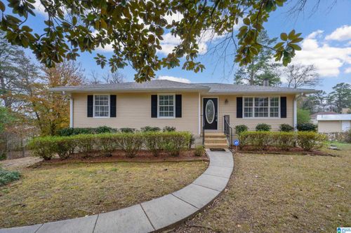 613 Valley St, HOOVER, AL, 35226-1232 | Card Image