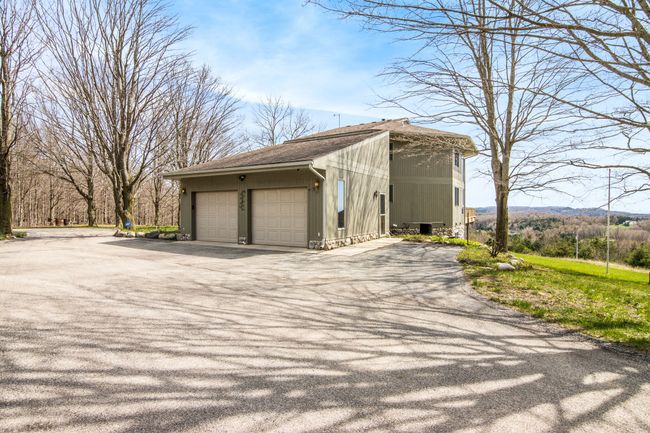 1693 Elm Rd, House other with 3 bedrooms, 4 bathrooms and null parking in Frankfort MI | Image 5