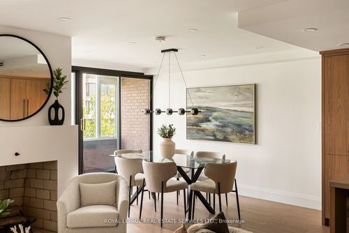 402-349 St Clair Ave W, Toronto, ON, M5P1N3 | Card Image