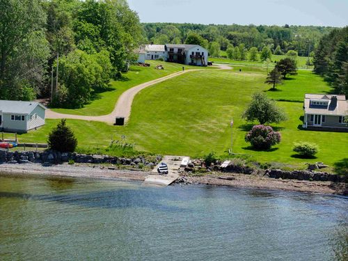 329 W Shore Rd, South Hero, VT, 05486-4511 | Card Image