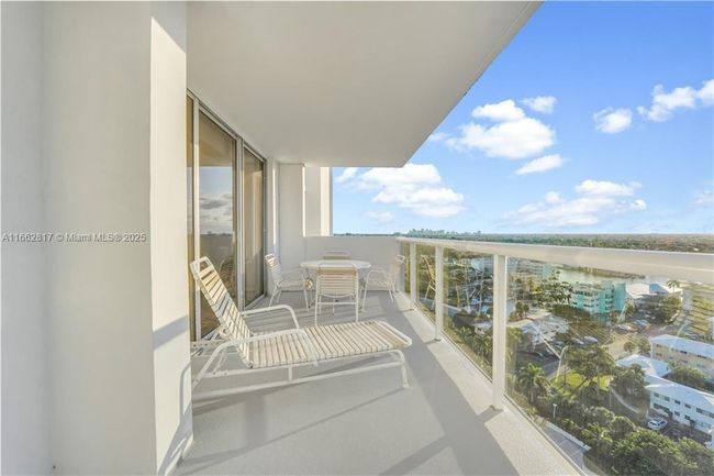 APT-1807 - 2841 N Ocean Blvd, Condo with 2 bedrooms, 2 bathrooms and null parking in Fort Lauderdale FL | Image 29