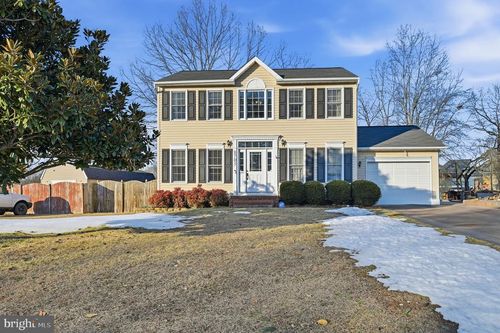 8705 New Castle Ct, FREDERICKSBURG, VA, 22408-8737 | Card Image