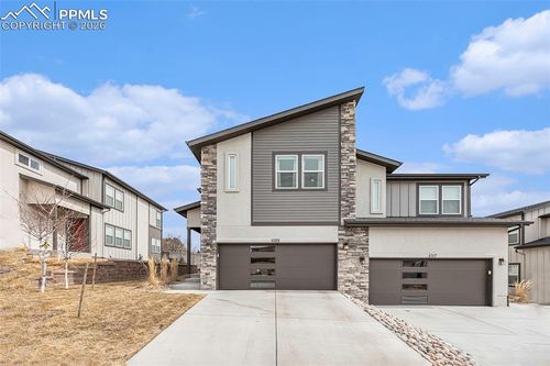 5325 Sky Top Ln, Colorado Springs, CO, 80918-2752 | Card Image