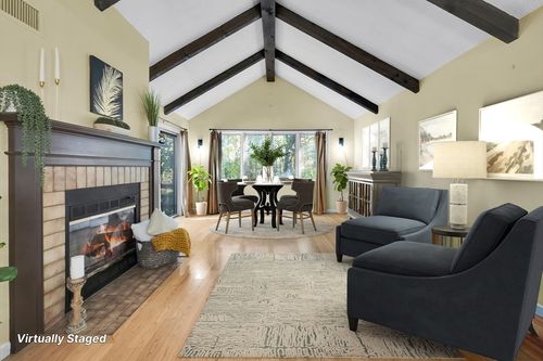 38-38 Bentwood Dr, Sturbridge, MA, 01566-1117 | Card Image